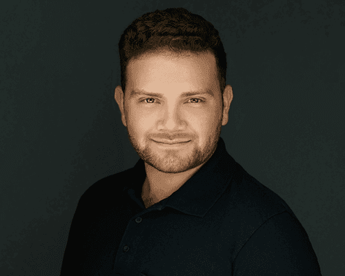 Izzy Goldberg, Owner of White Maple Outdoor Lighting